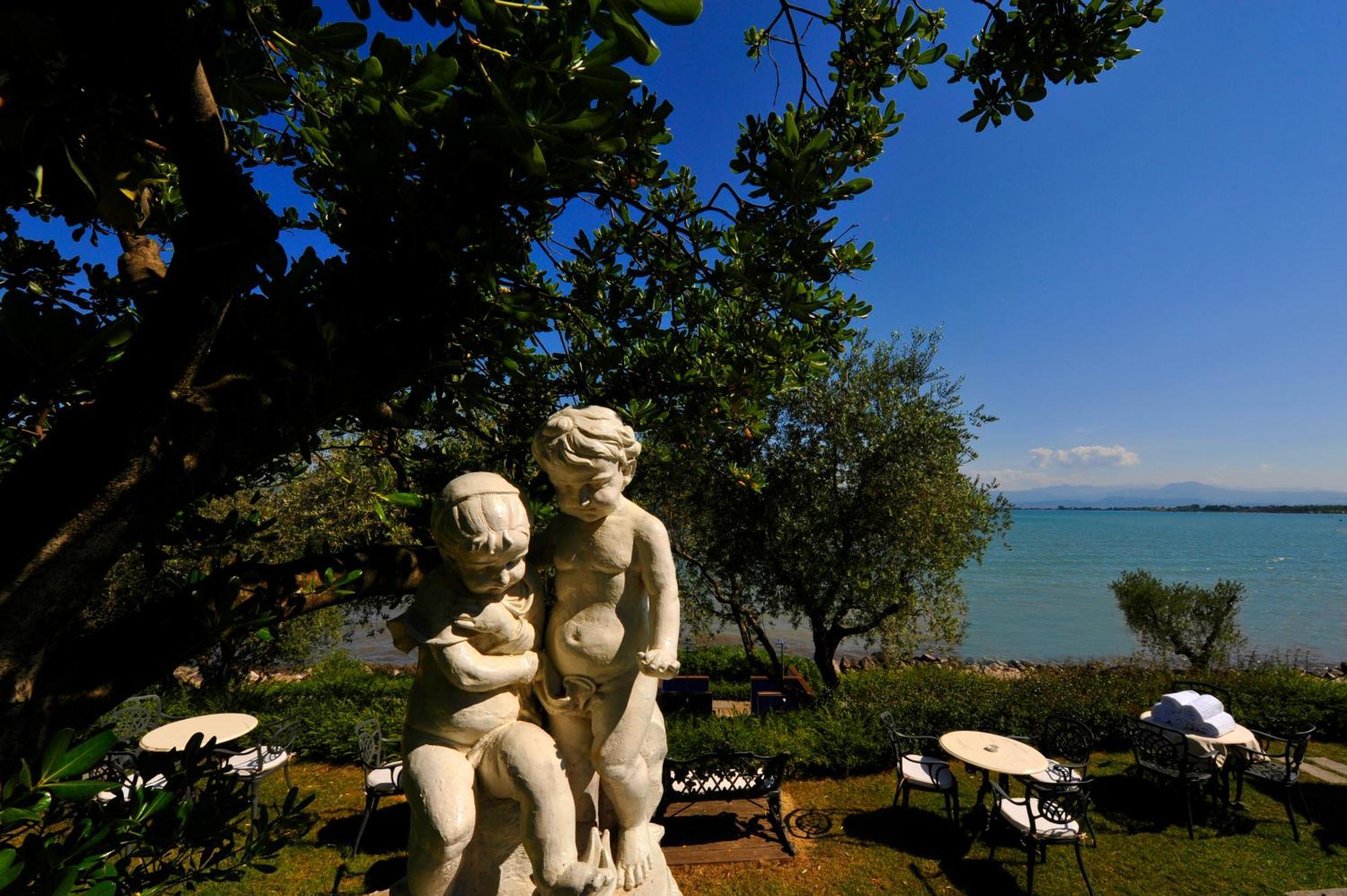 Hotel Acquaviva Del Garda Desenzano del Garda Zewnętrze zdjęcie